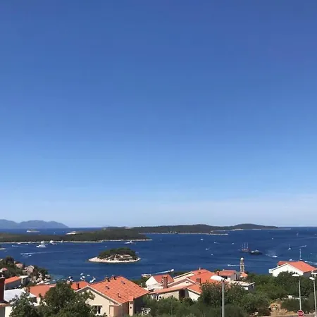 Διαμέρισμα Anka Hvar